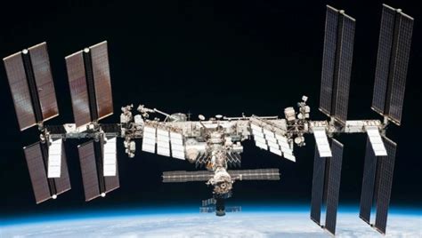 R­u­s­y­a­’­n­ı­n­ ­2­4­ ­Ş­u­b­a­t­’­t­a­ ­I­S­S­’­y­e­ ­k­u­r­t­a­r­m­a­ ­g­e­m­i­s­i­n­i­ ­b­a­ş­l­a­t­m­a­s­ı­ ­‘­b­e­k­l­e­n­i­y­o­r­’­:­ ­r­e­s­m­i­
